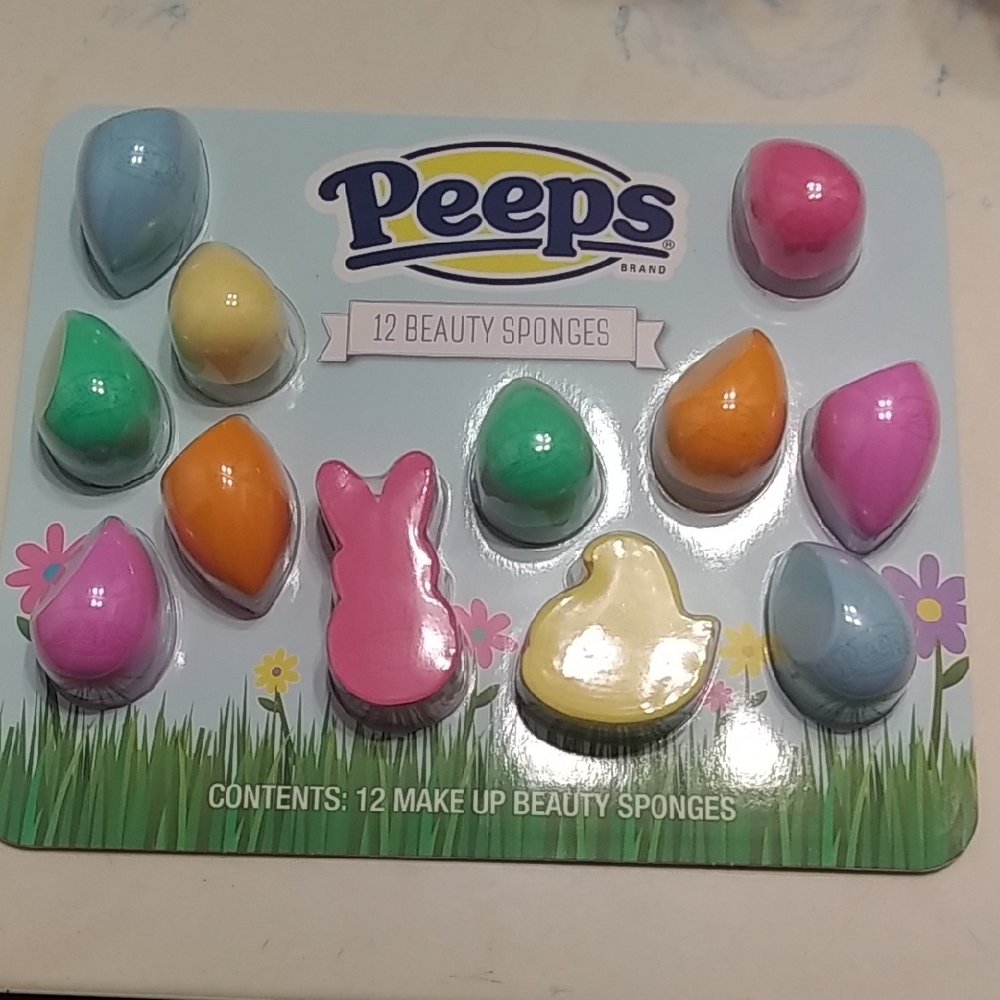 Multi-Color Beauty Sponges for Small Pets